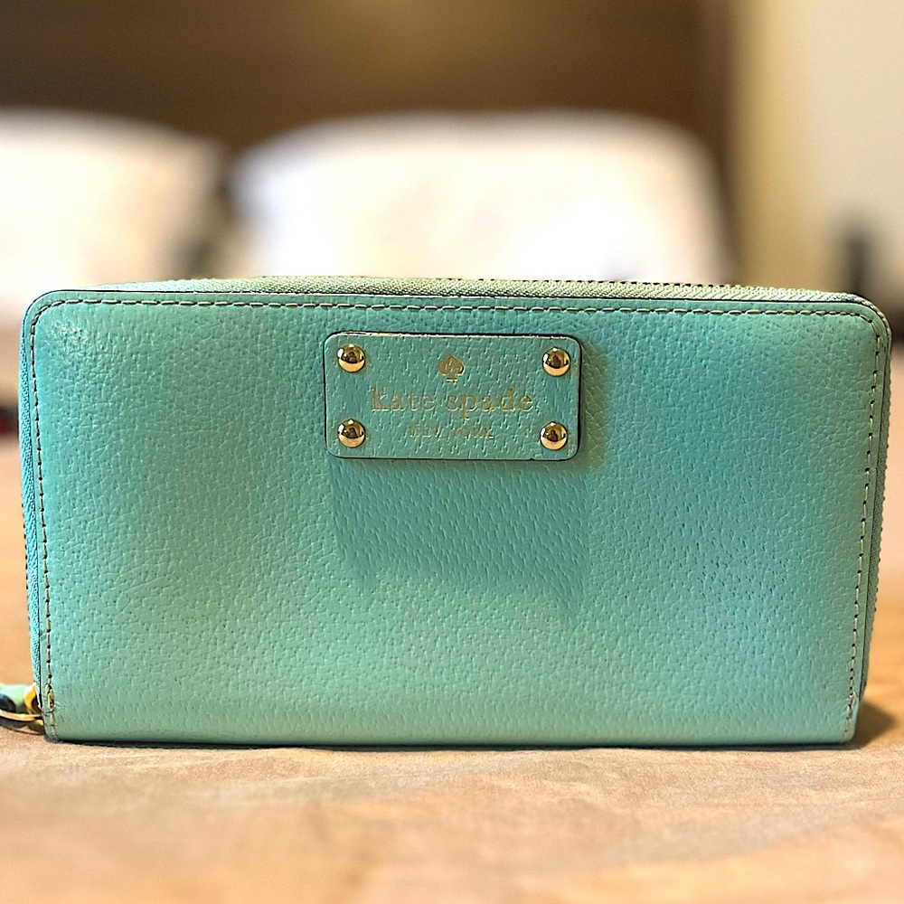 Kate Spade zipper wallet blue